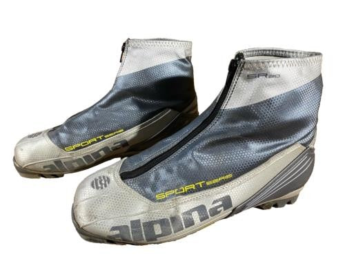 Alpina SR20 Nordic Cross Country Ski Boots Size EU43 US9.5 NNN bindings 971