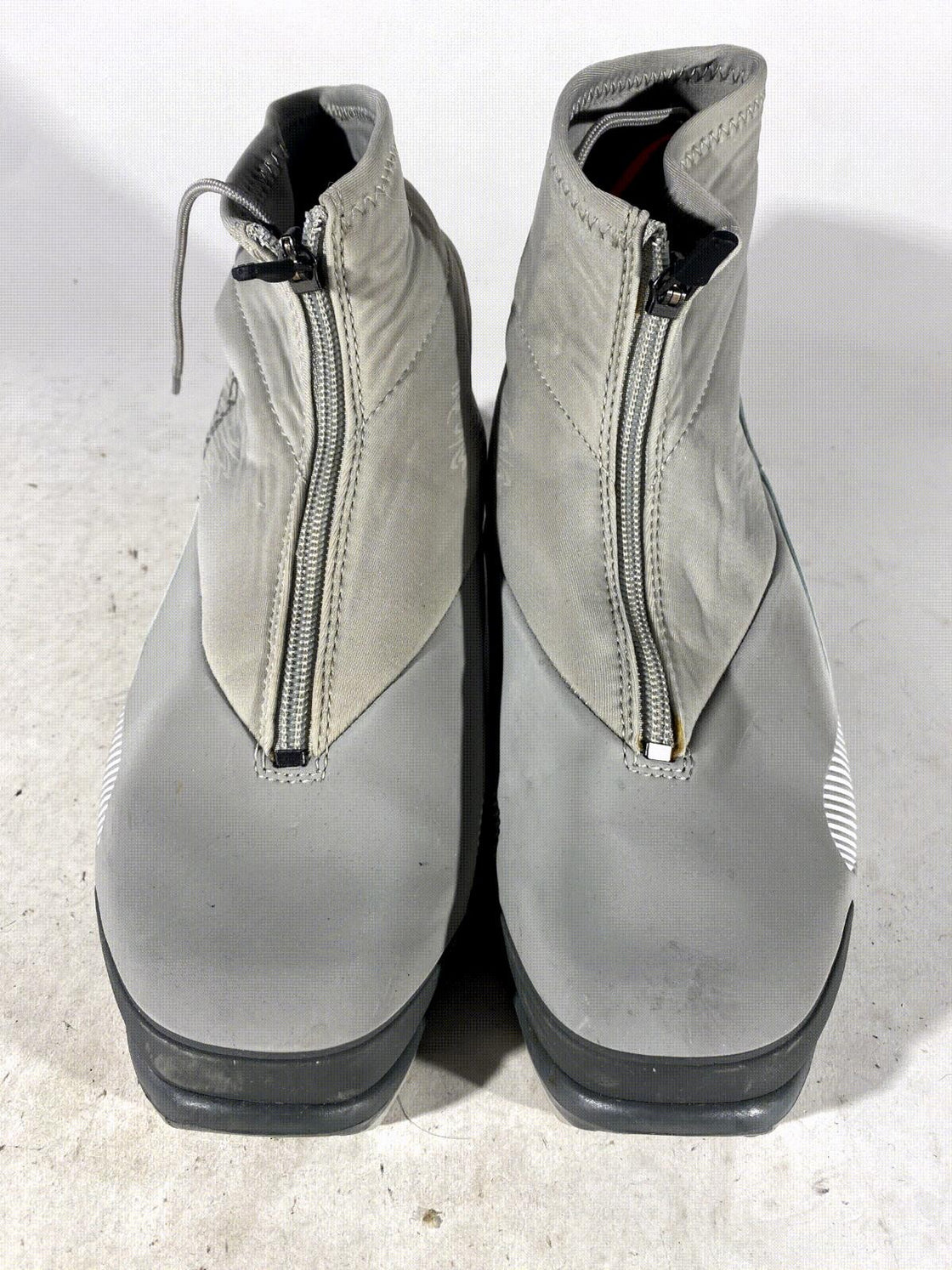 Fischer Vision Nordic Cross Country Ski Boots Size EU40 US7.5 for NNN 2448