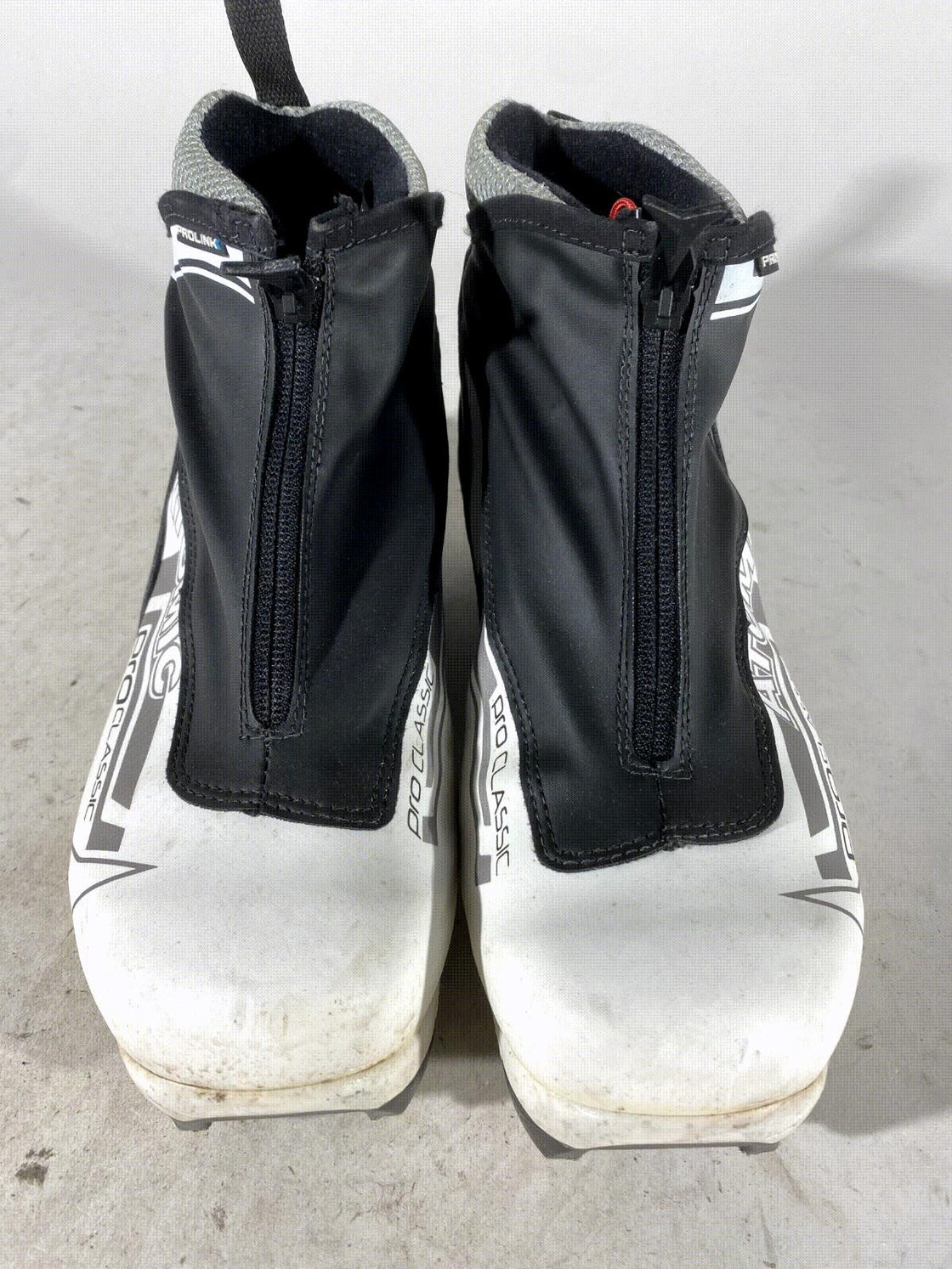 Atomic Pro Classic Nordic Cross Country Ski Boots EU38 US6.5 NNN Prolink 2437