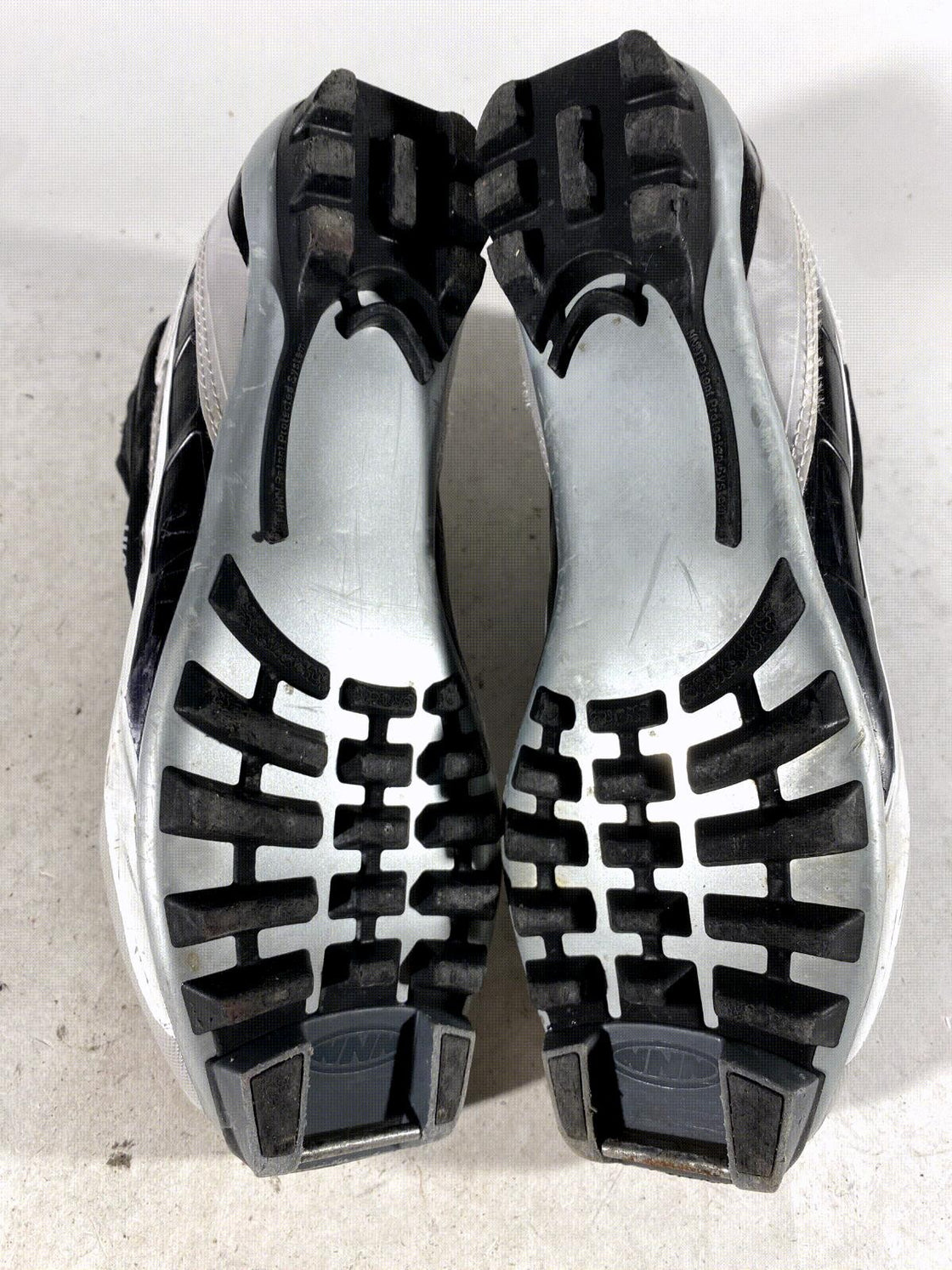 Fischer XC Comfort Nordic Cross Country Ski Boots Size EU42 US9 NNN 1174