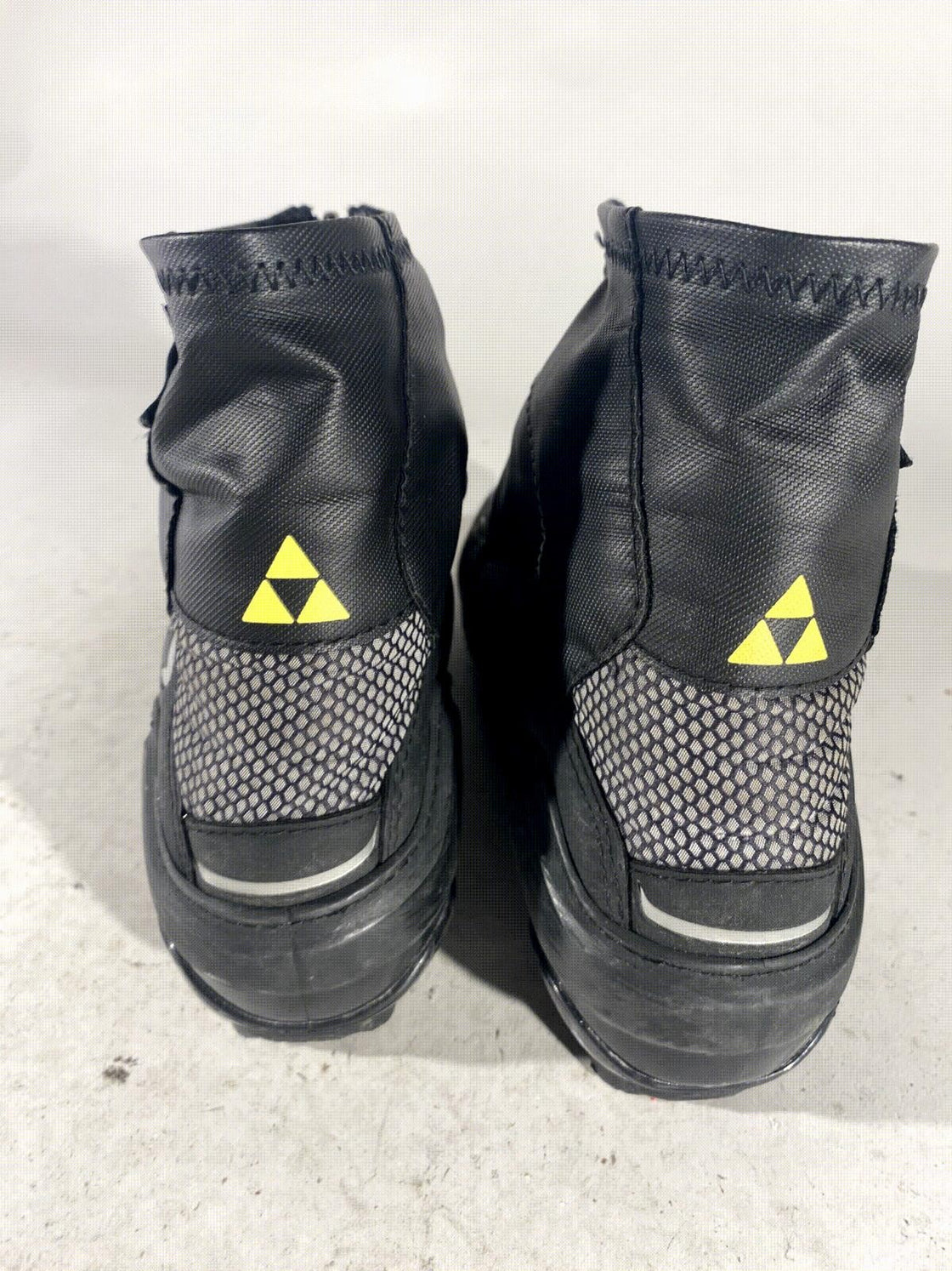 Fischer RC5 Classic Nordic Cross Country Ski Boots Size EU41 US8 NNN 1517