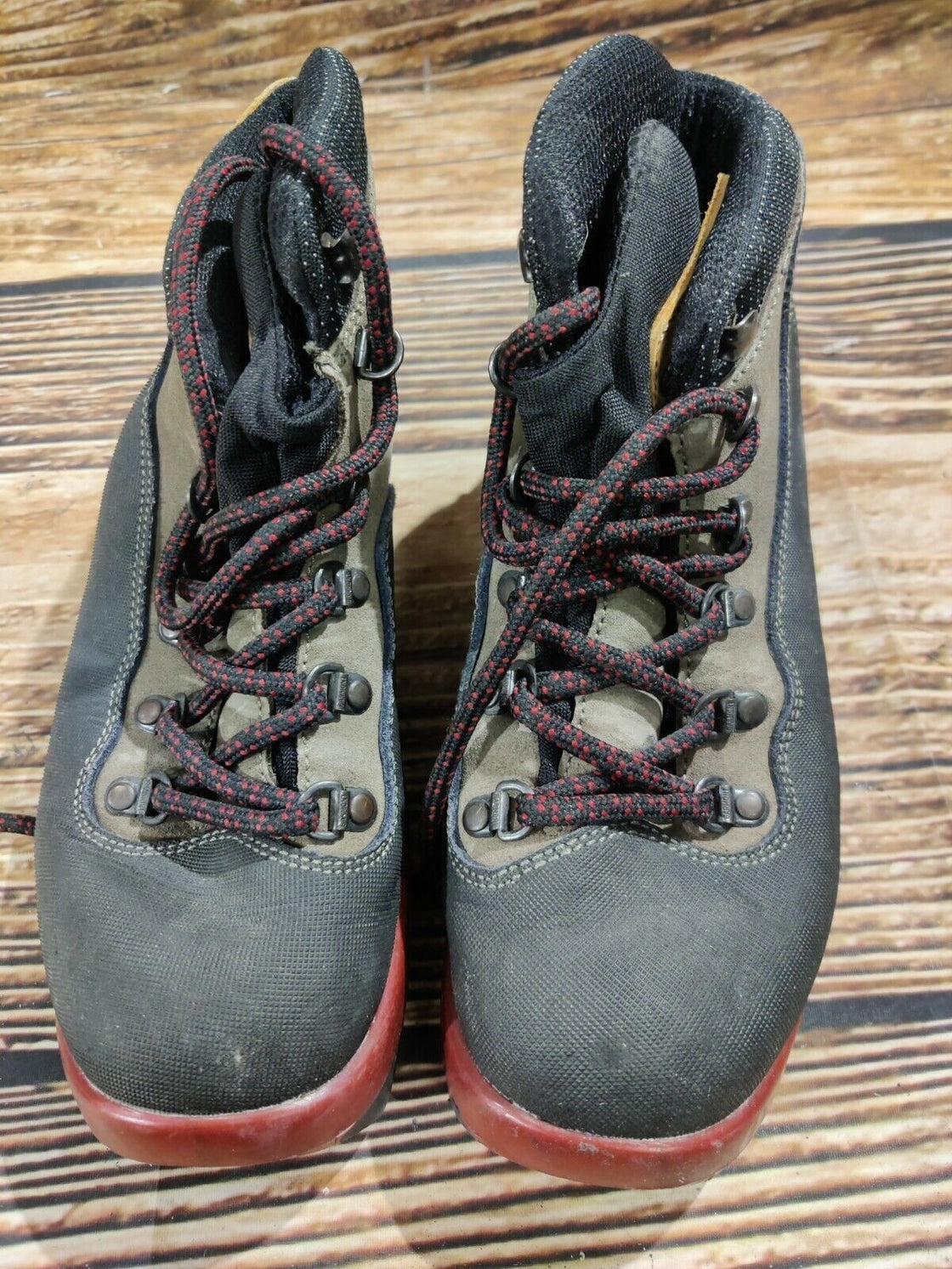 GARMONT Touring Backcountry Cross Country Ski Boots Size EU38 US5.5 NNN-BC 1860