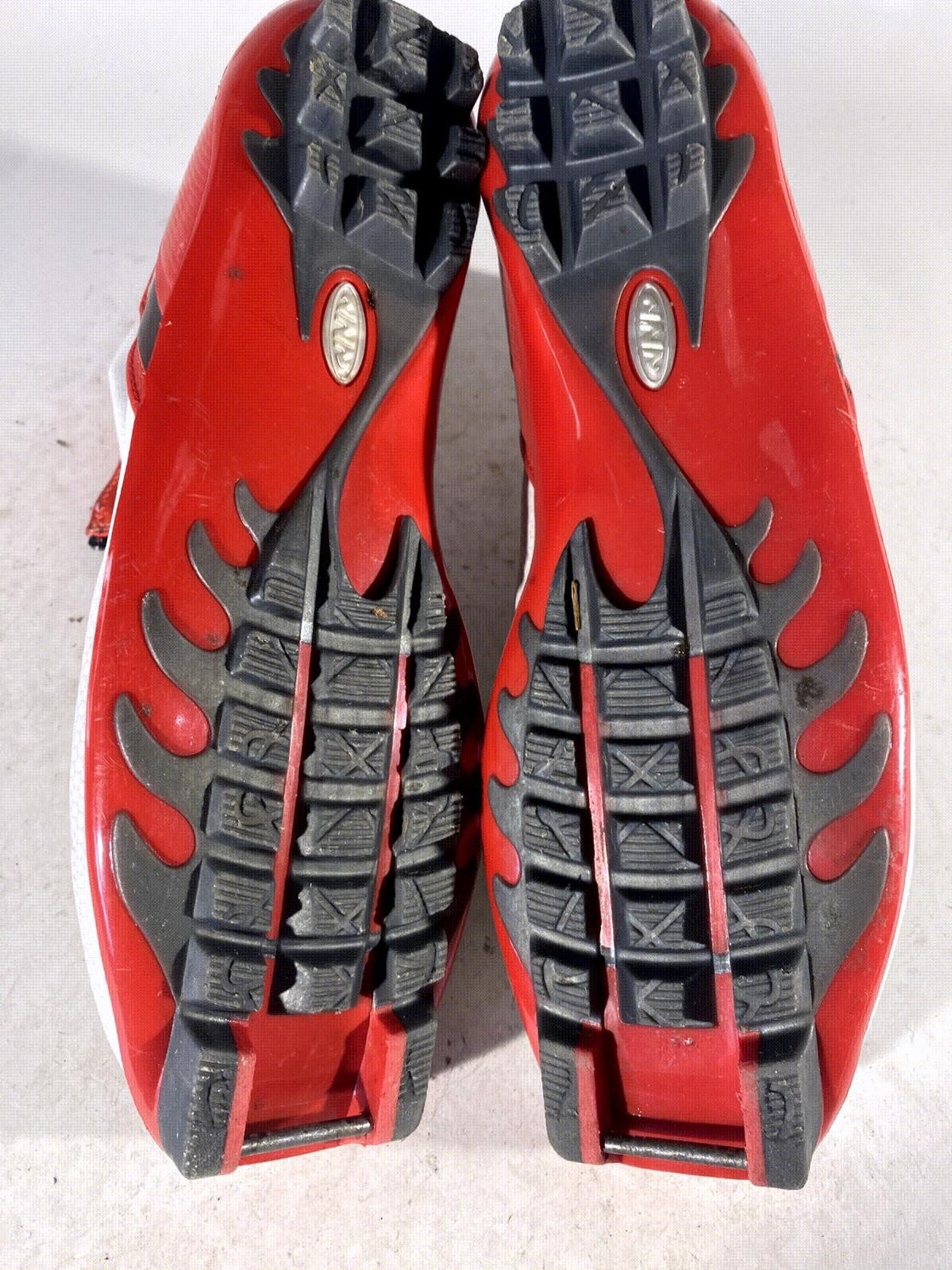 Alpina RC Racing Classic Nordic Cross Country Ski Boots Size EU43 US9.5 NNN 2463