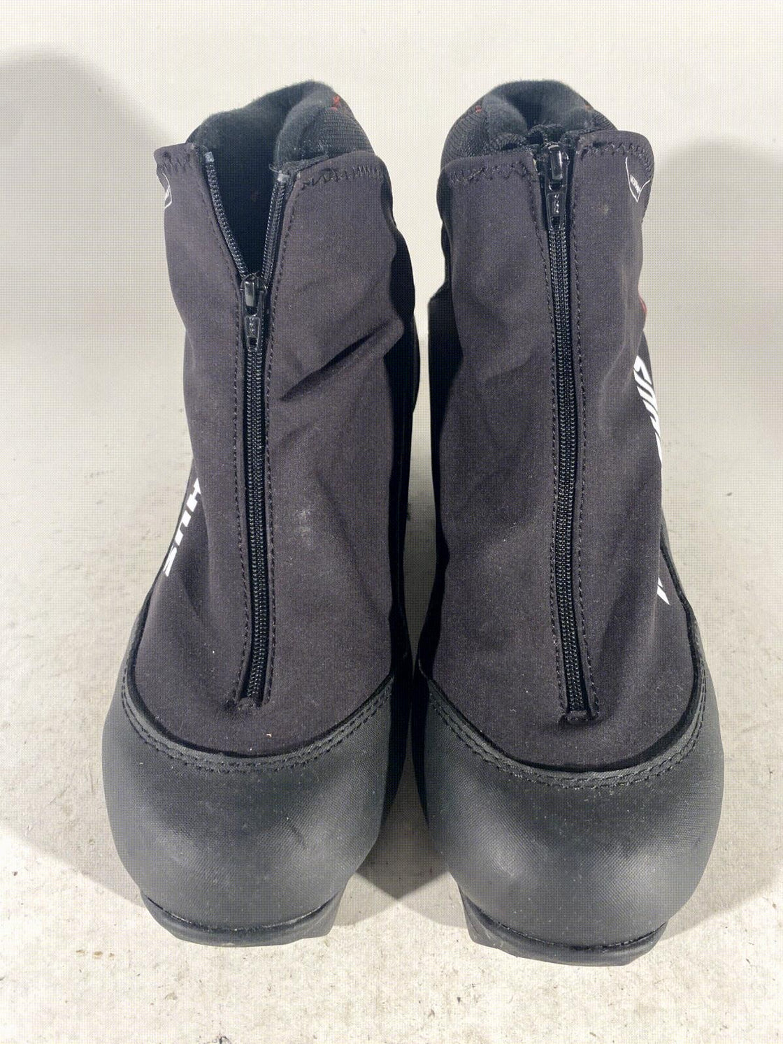 Madshus Nordic Classic Touring Cross Country Ski Boots EU43 US9.5 for NNN 1988