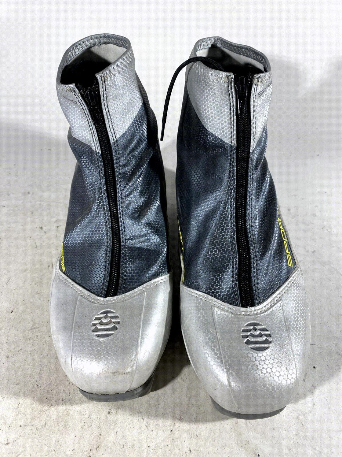 Alpina SR20 Classic Nordic Cross Country Ski Boots Size EU44 US10.5 for NNN 1043
