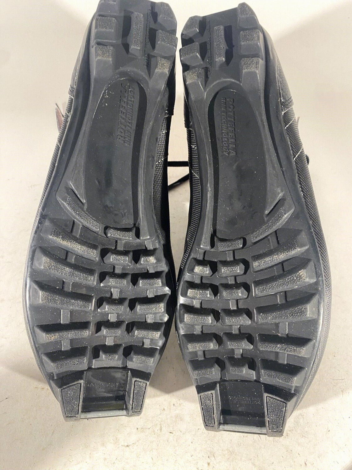 Madshus Ultra C Classic Nordic Cross Country Ski Boots Size EU46 US11.5 NNN 2745