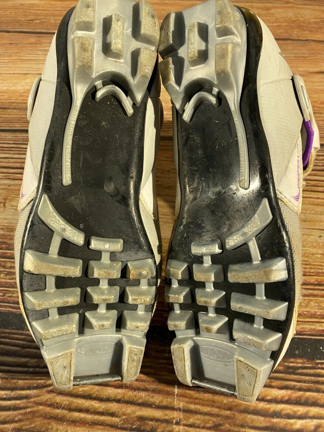 Madshus Metis RPU Cross Country Ski Boots Size EU38 US6.5 for NNN 2782