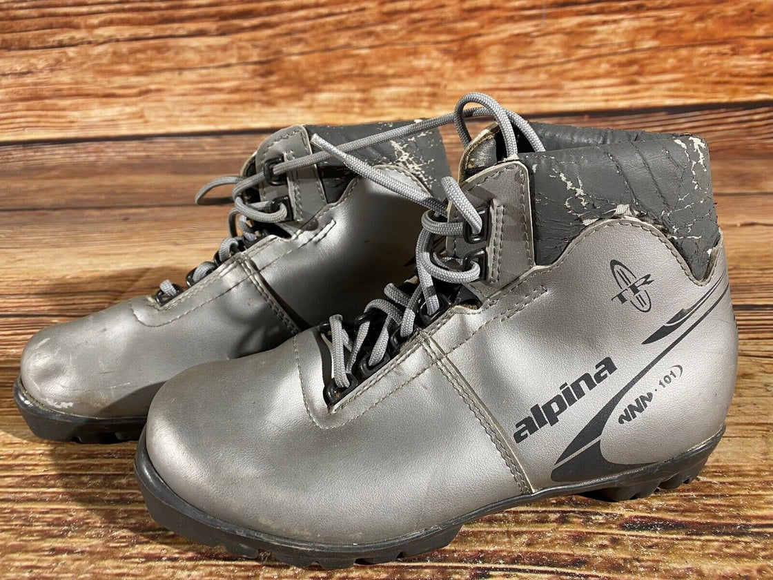 Alpina 101 Kids Nordic Cross Country Ski Boots Size EU35 US3.5 NNN A-870
