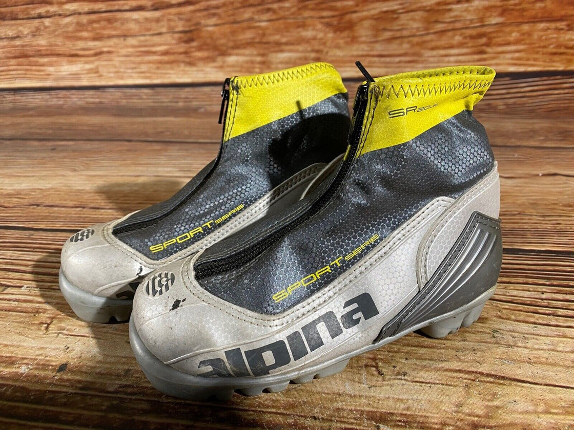 Alpina SR20 Kids Nordic Cross Country Ski Boots Size EU30 US12 NNN A-875