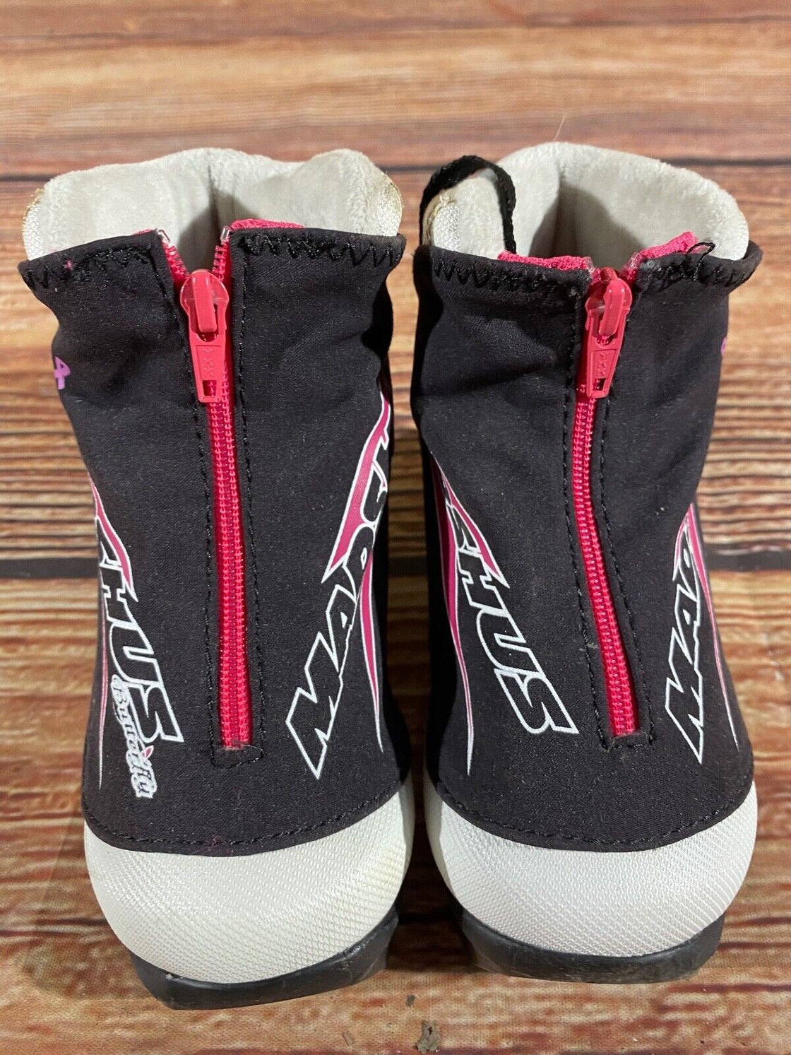 Madshus Buterfly Kids Nordic Cross Country Ski Boots Size EU25 US8 NNN M266