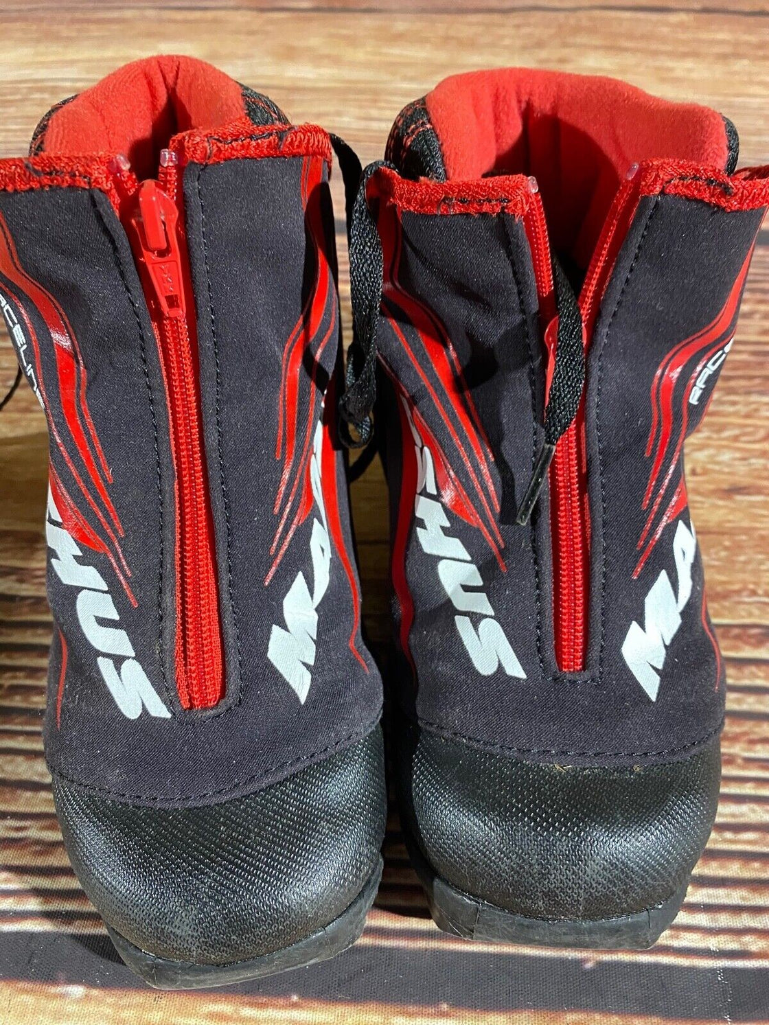 Madshus Superline Kids Nordic Cross Country Ski Boots Size EU29 US11 NNN M252