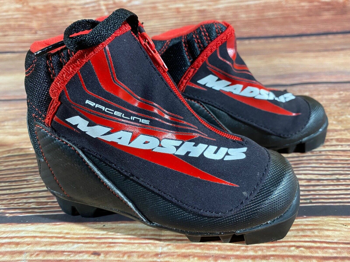 Madshus Raceline Kids Nordic Cross Country Ski Boots Size EU26 US9 NNN M262