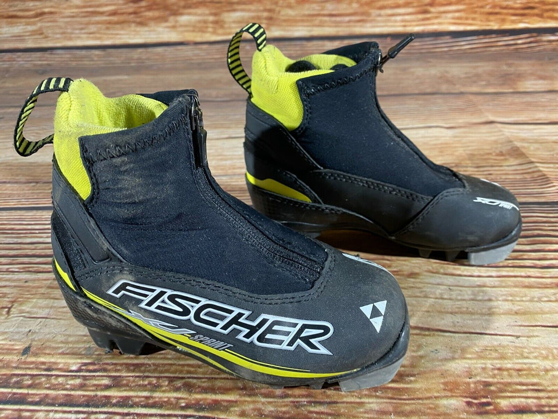 Fischer XJ Sprint Kids Nordic Cross Country Ski Boots Size EU27 US9.5 NNN F-320