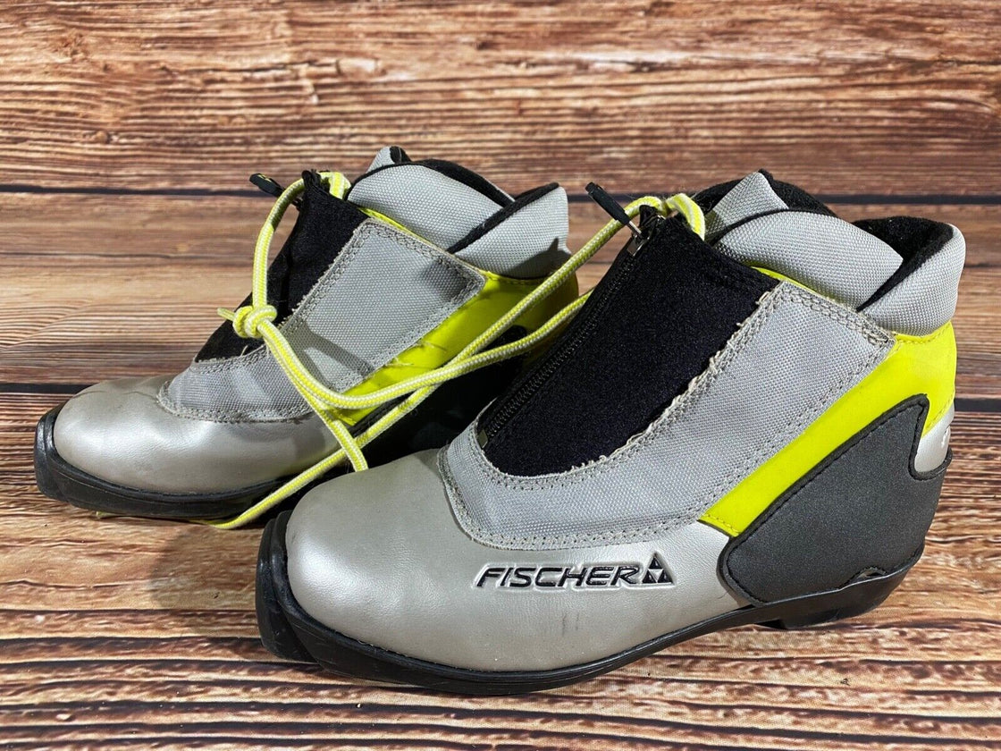 Fischer Kids Nordic Cross Country Ski Boots Size EU35 US3.5 NNN F-386