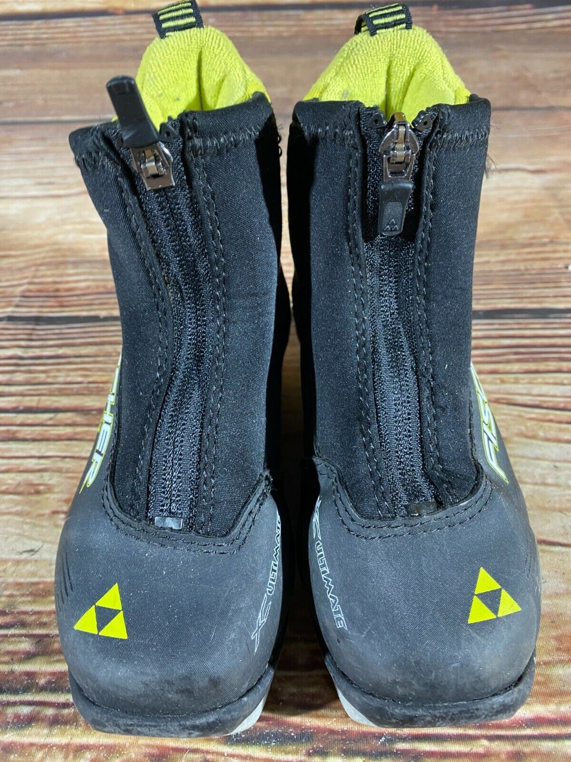 Fischer Ultimate Kids Nordic Cross Country Ski Boots Size EU29 US11 NNN F-150