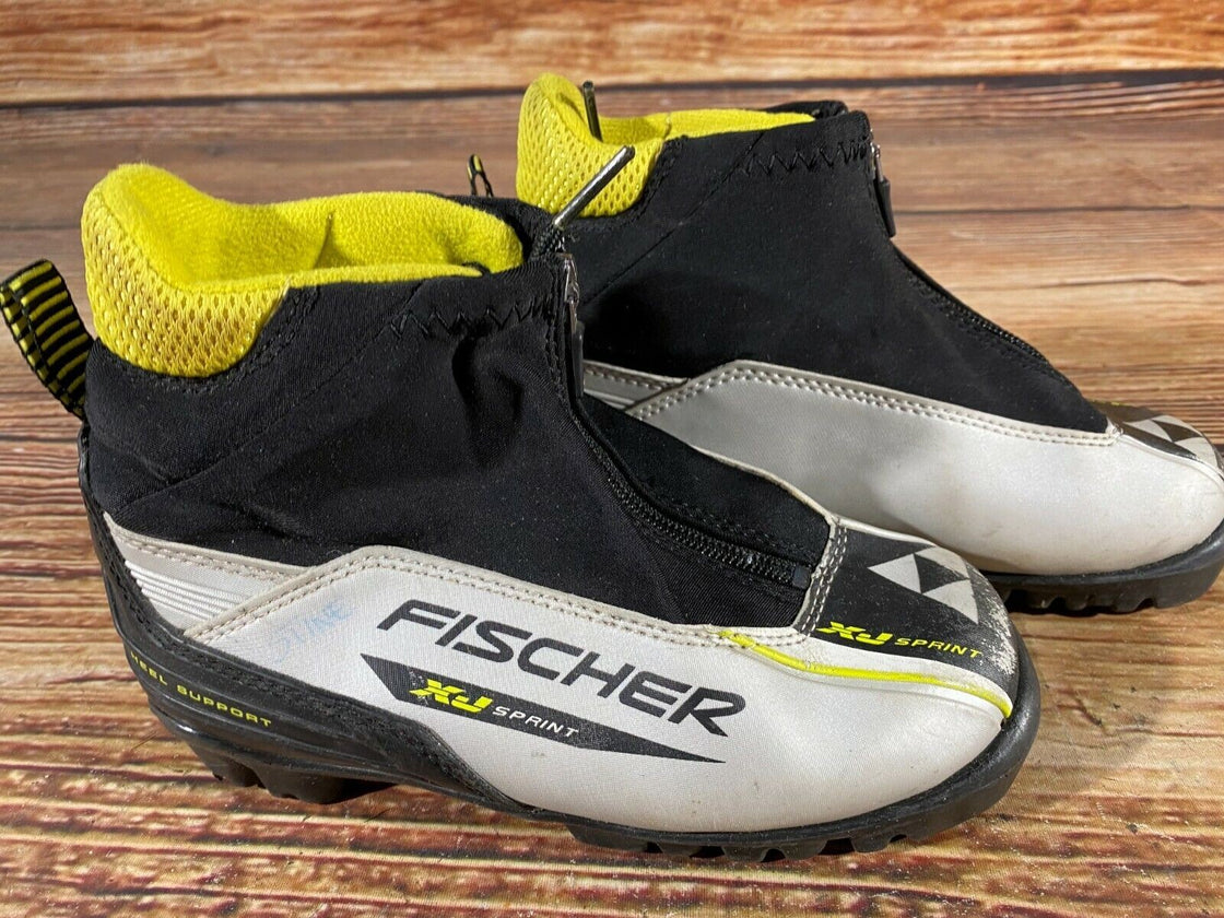 Fischer XJ Sprint Kids Nordic Cross Country Ski Boots Size EU29 NNN F-246