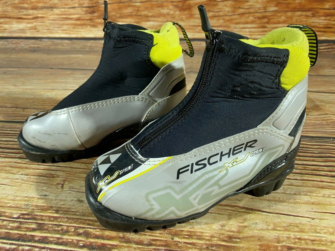 Fischer XJ Sprint Kids Nordic Cross Country Ski Boots Size EU27 US9.5 NNN F-140