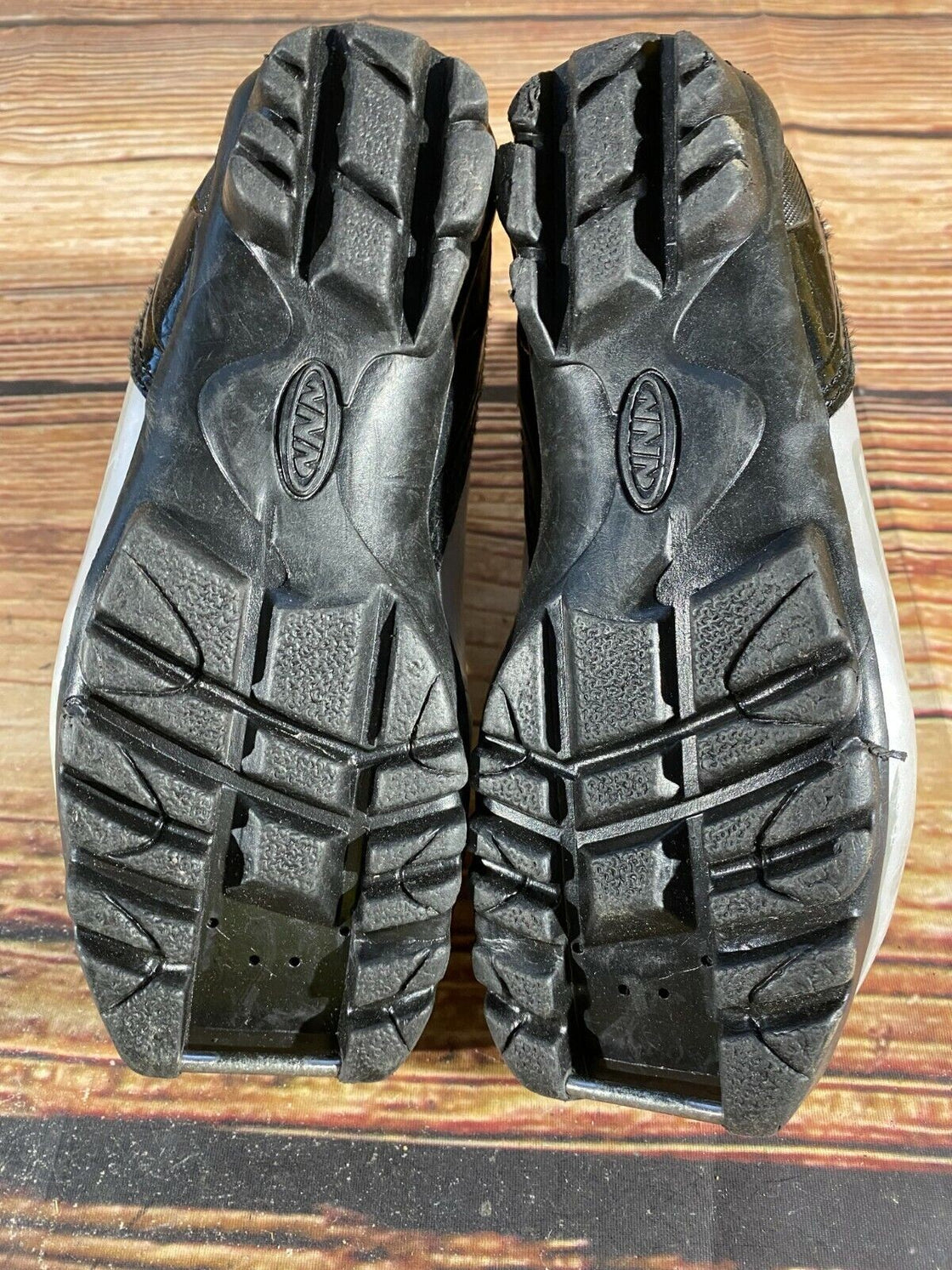 Fischer XJ Sprint Kids Nordic Cross Country Ski Boots Size EU33 US2 NNN F-3