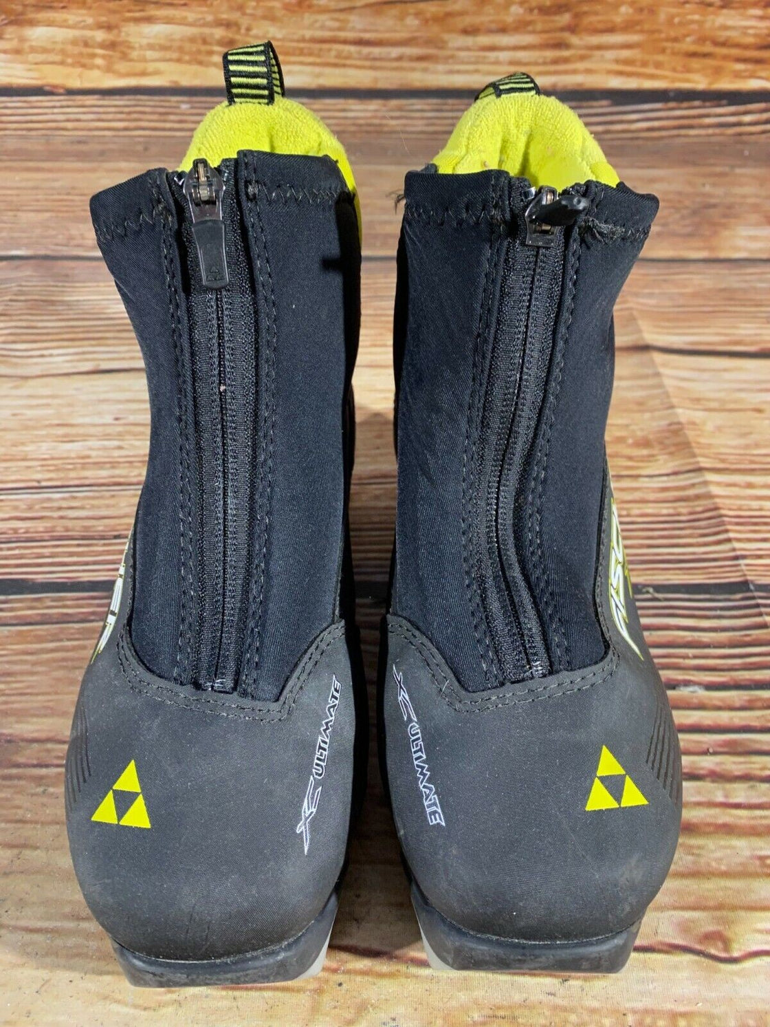 Fischer Ultimate Kids Nordic Cross Country Ski Boots Size EU36 US4.5 NNN F-51