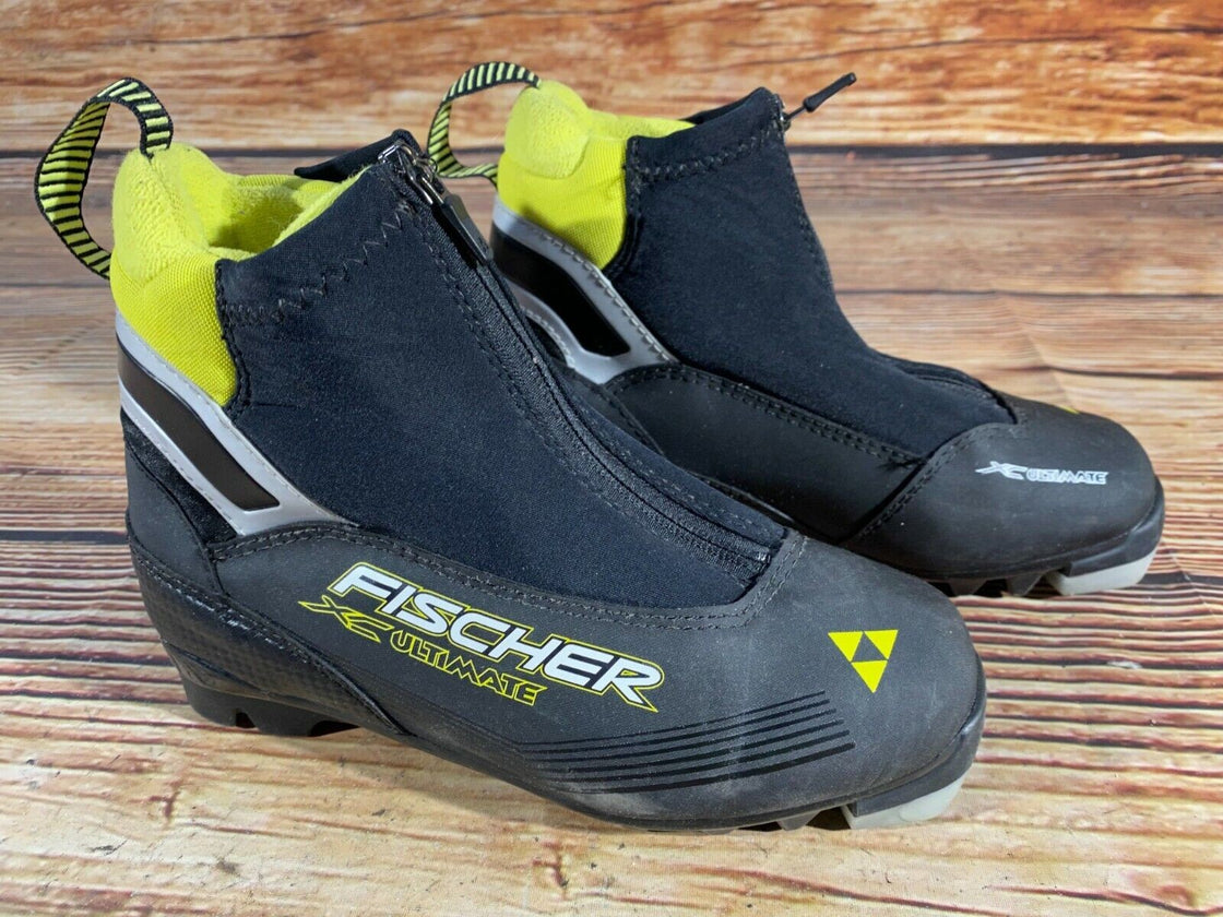 Fischer Ultimate Kids Nordic Cross Country Ski Boots Size EU36 US4.5 NNN F-51