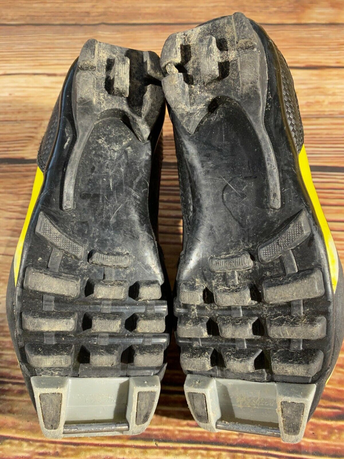 Fischer XJ Sprint Kids Nordic Cross Country Ski Boots Size EU32 US1.5 NNN F-26