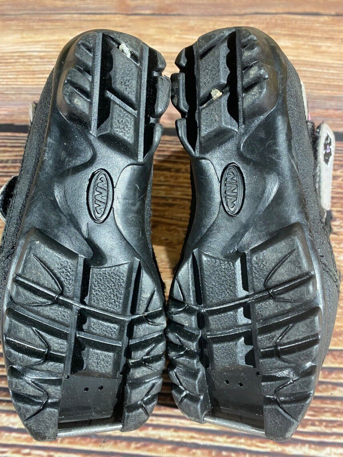 Fischer Snowstar Kids Nordic Cross Country Ski Boots Size EU30 US12 NNN F-439