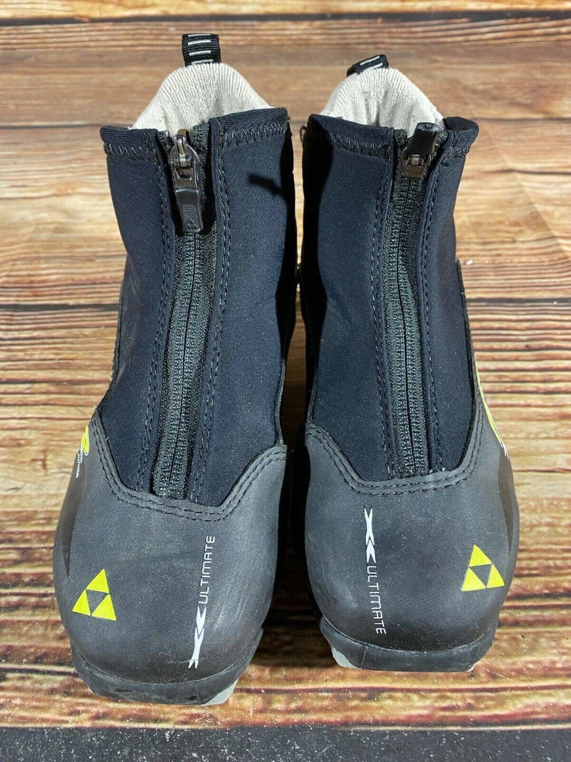 Fischer Ultimate Kids Nordic Cross Country Ski Boots Size EU34 US3 NNN F-149