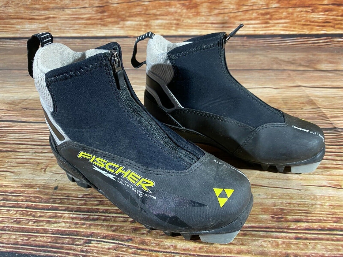 Fischer Ultimate Kids Nordic Cross Country Ski Boots Size EU34 US3 NNN F-149