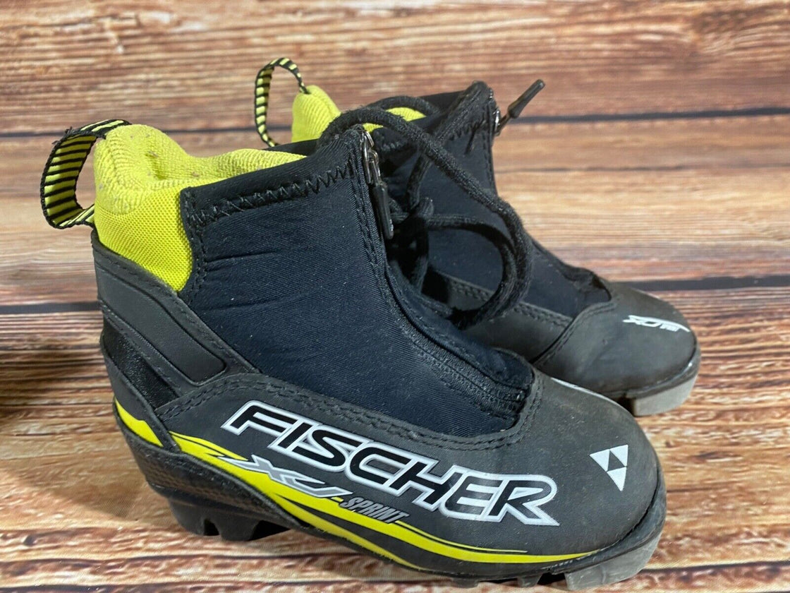 Fischer XJ Sprint Kids Nordic Cross Country Ski Boots Size EU27 US9.5 NNN F-434