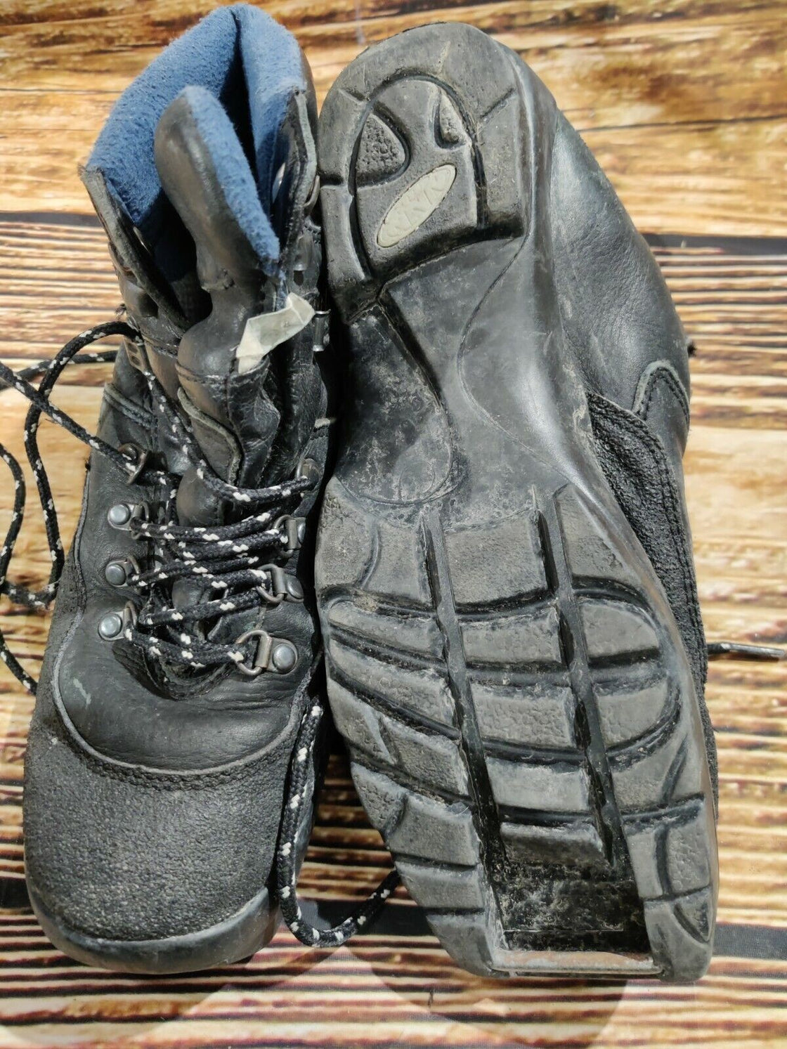 Madshus Touring Cross Country Nordic Backcountry Ski Boots EU42 US9 NNN-BC 1930