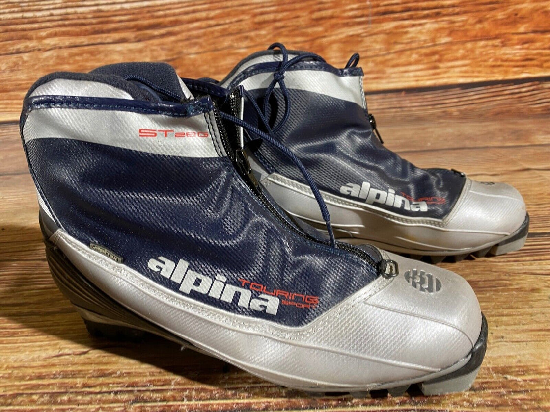 Alpina ST28G Nordic Cross Country Ski Boots Size EU41 US8.5 for NNN 982