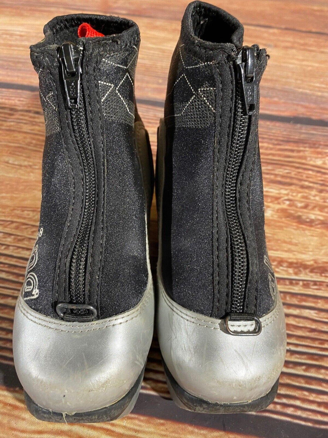 Alpina T10jr Nordic Cross Country Ski Boots Kids Size EU27 US9.5 NNN A-1099