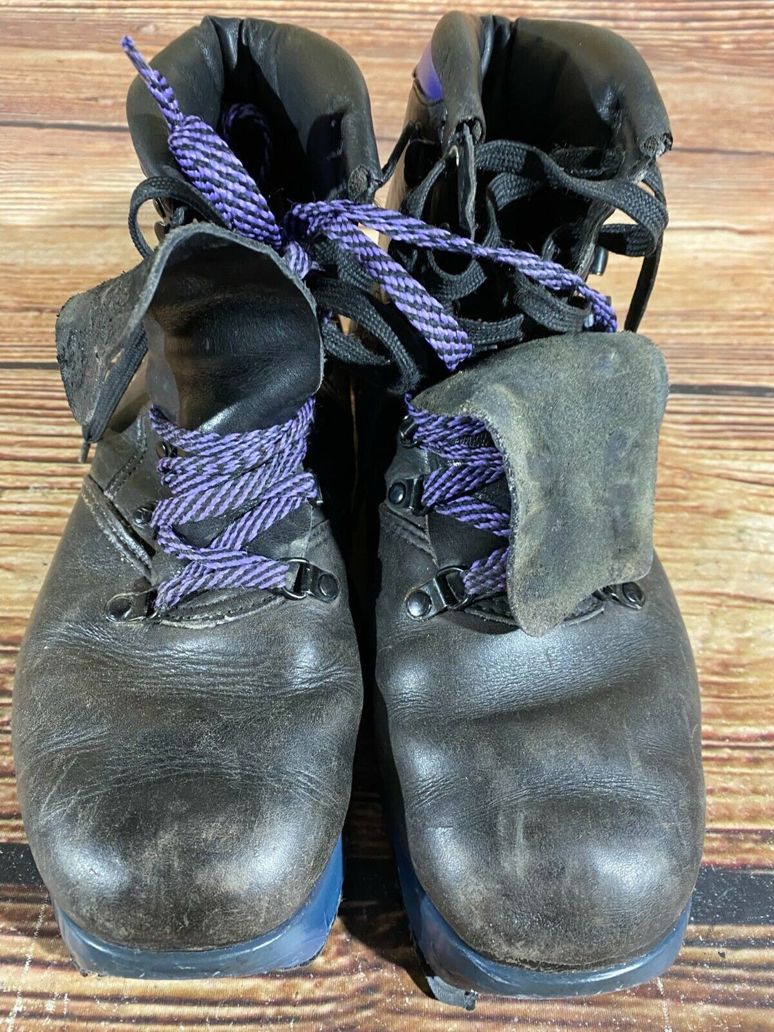 Alfa Back Country Nordic Cross Country Ski Boots Size EU41 US8 NNN-BC 1825