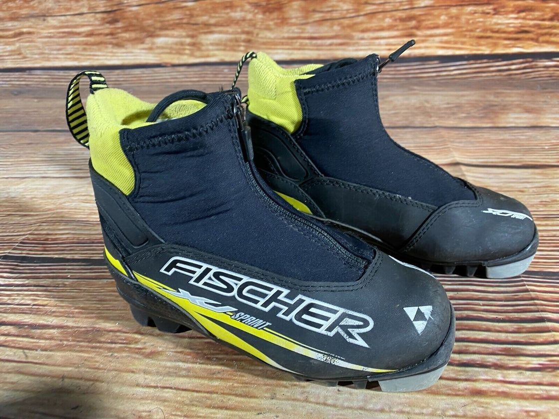 Fischer XJ Sprint Kids Nordic Cross Country Ski Boots Size EU30 US12 NNN F-110