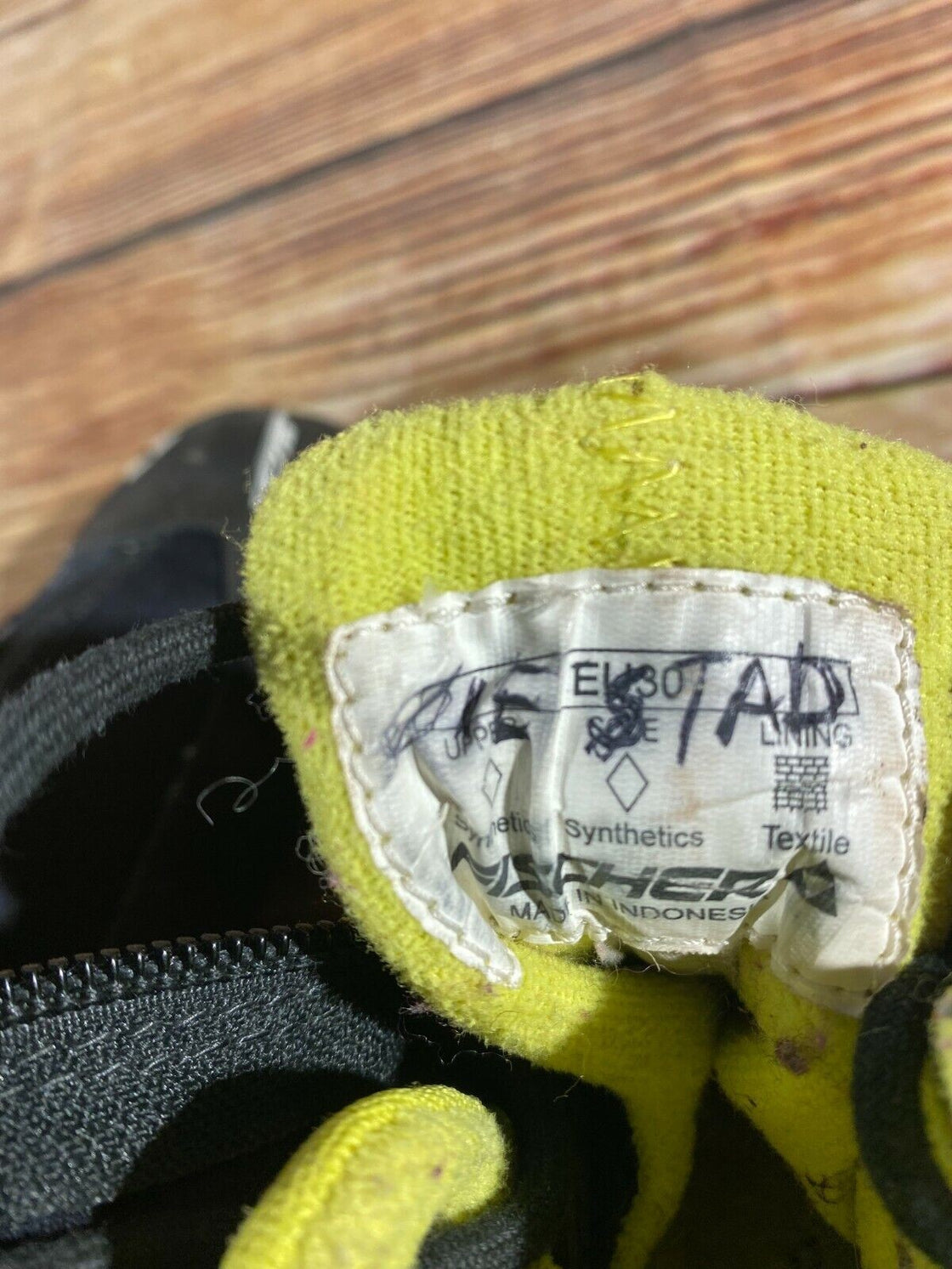 Fischer XJ Sprint Kids Nordic Cross Country Ski Boots Size EU30 US12 NNN F-110