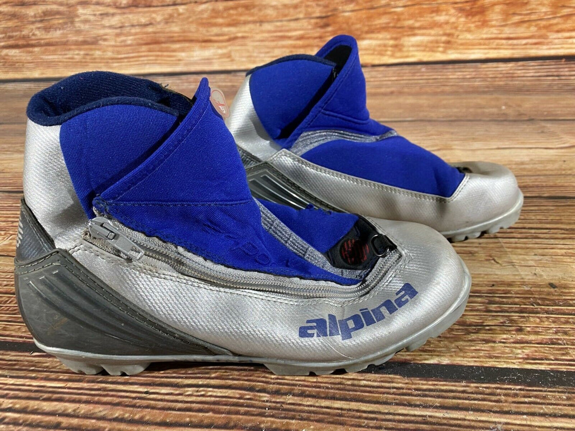 Alpina ST11j Nordic Cross Country Ski Boots Size EU39 US7 for NNN 2840
