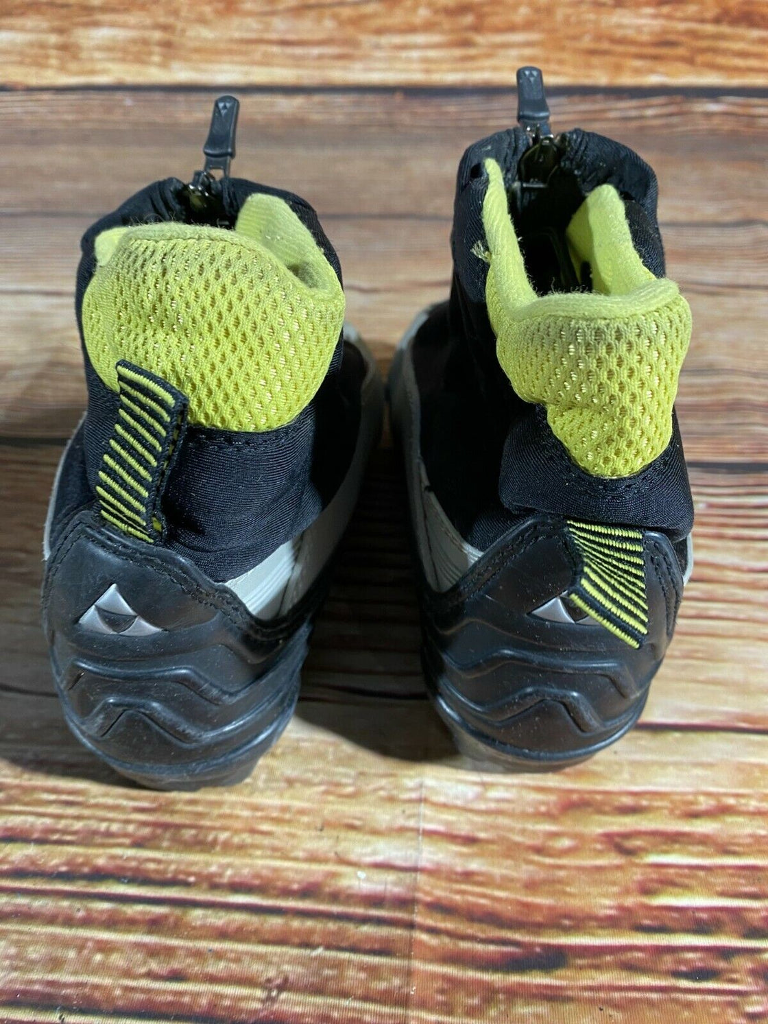 Fischer XJ Sprint Kids Nordic Cross Country Ski Boots Size EU36 NNN F-266