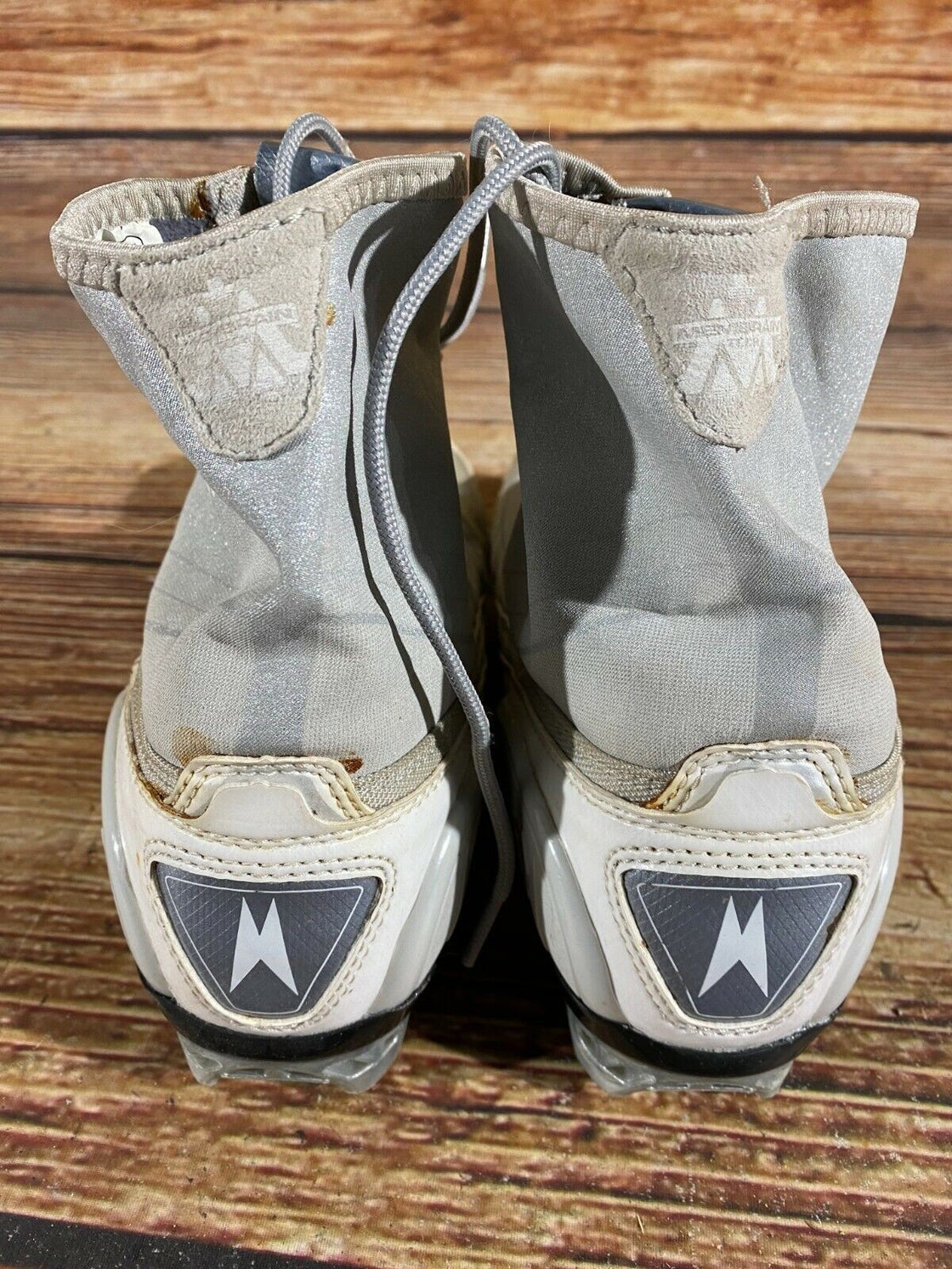 Madshus Metis RPC Nordic Cross Country Ski Boots Size EU41 US9 for NNN 1963