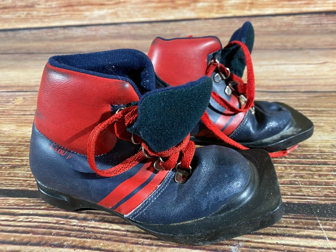 Alaska Nordic Norm Cross Country Ski Boots SizeEU25 US8.5 NN 75mm 1692 Used