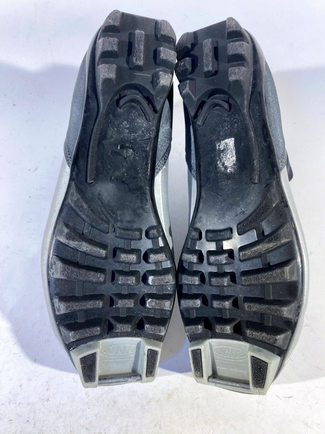 Alpina T10 Nordic Cross Country Classic Ski Boots Size EU41 US8 for NNN 30