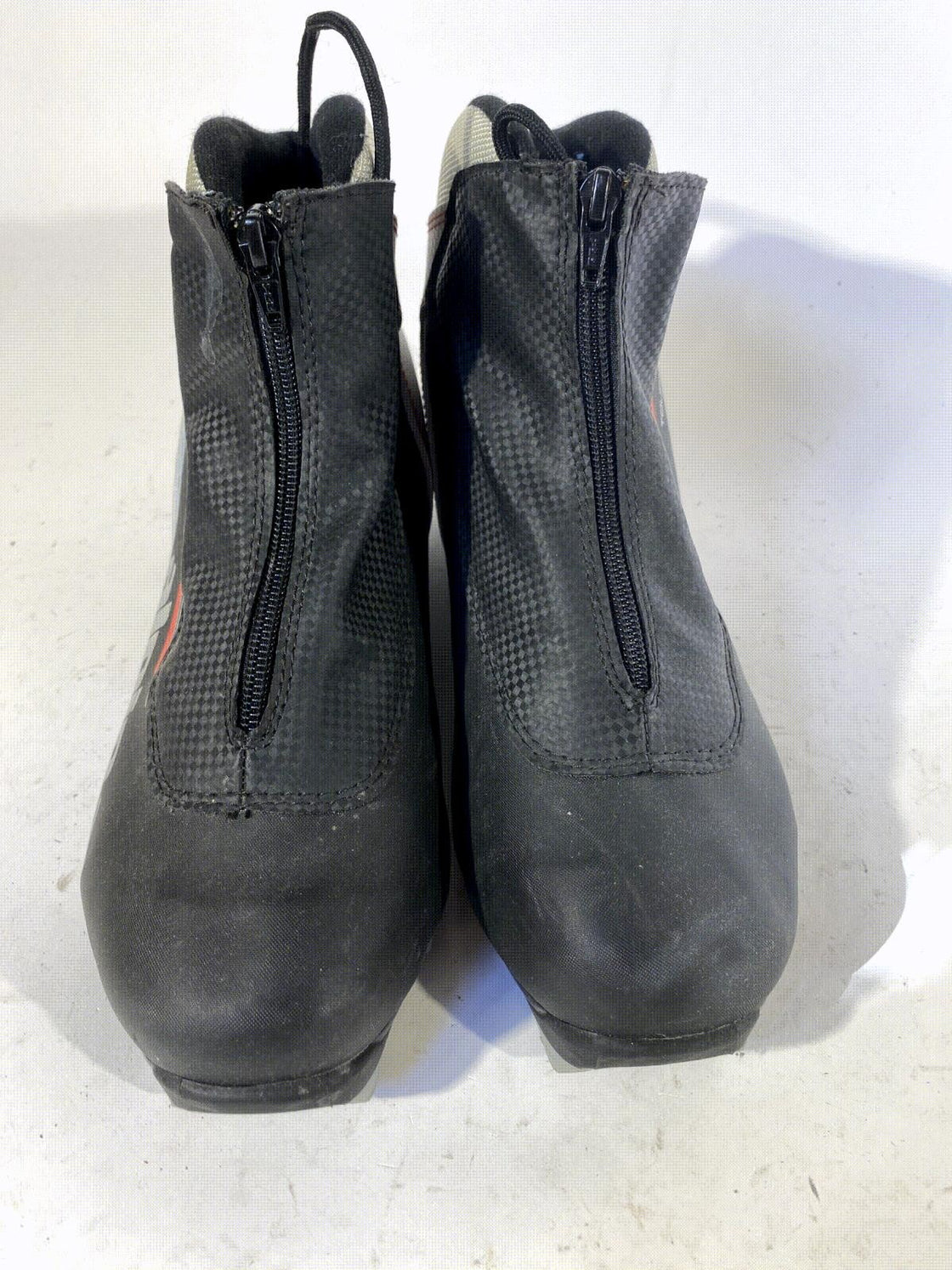 Alpina T8 Nordic Cross Country Classic Ski Boots Size EU43 US9.5 for NNN 53