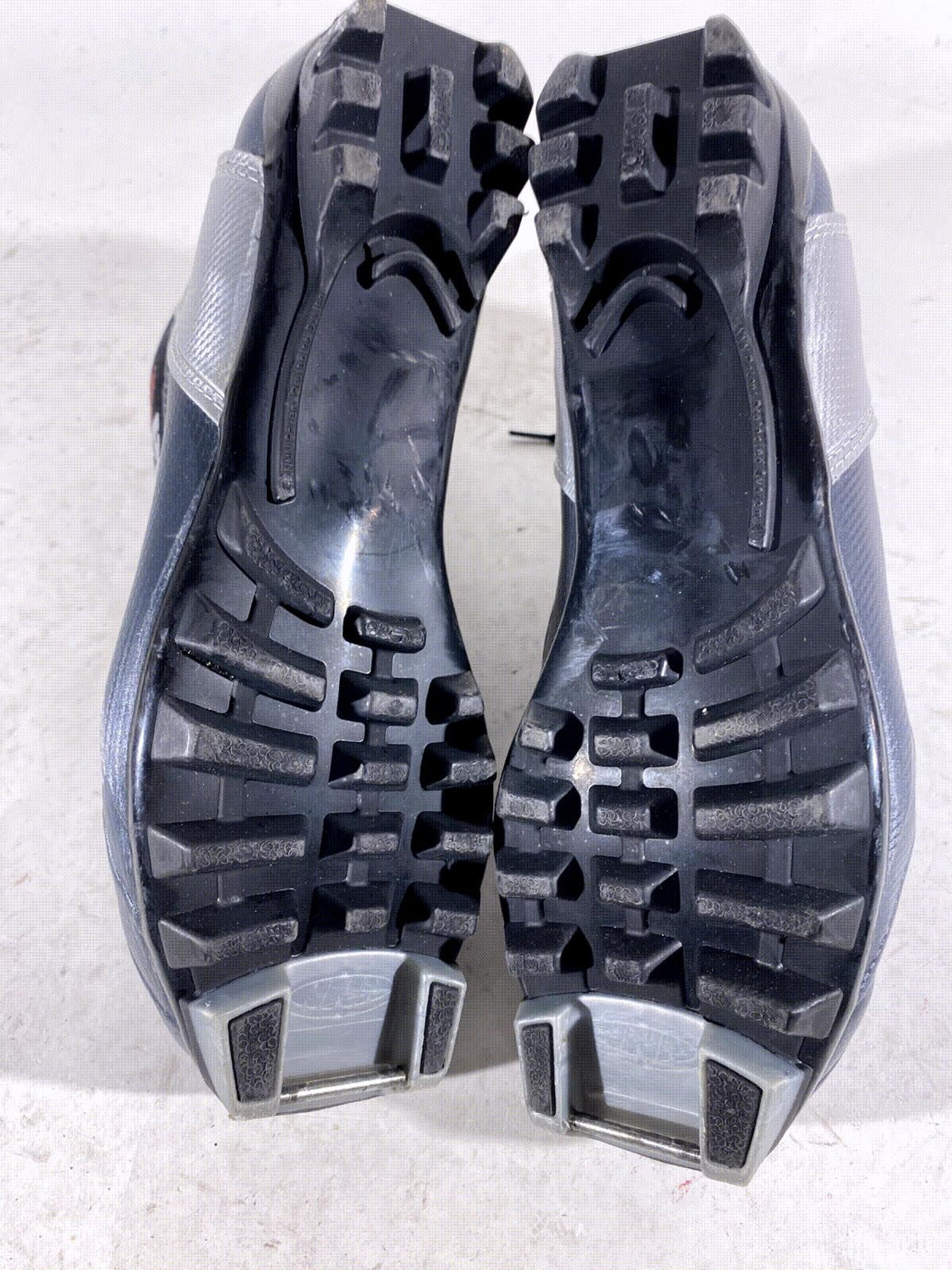 Alpina ST10 Nordic Cross Country Classic Ski Boots Size EU39 US7 for NNN 171