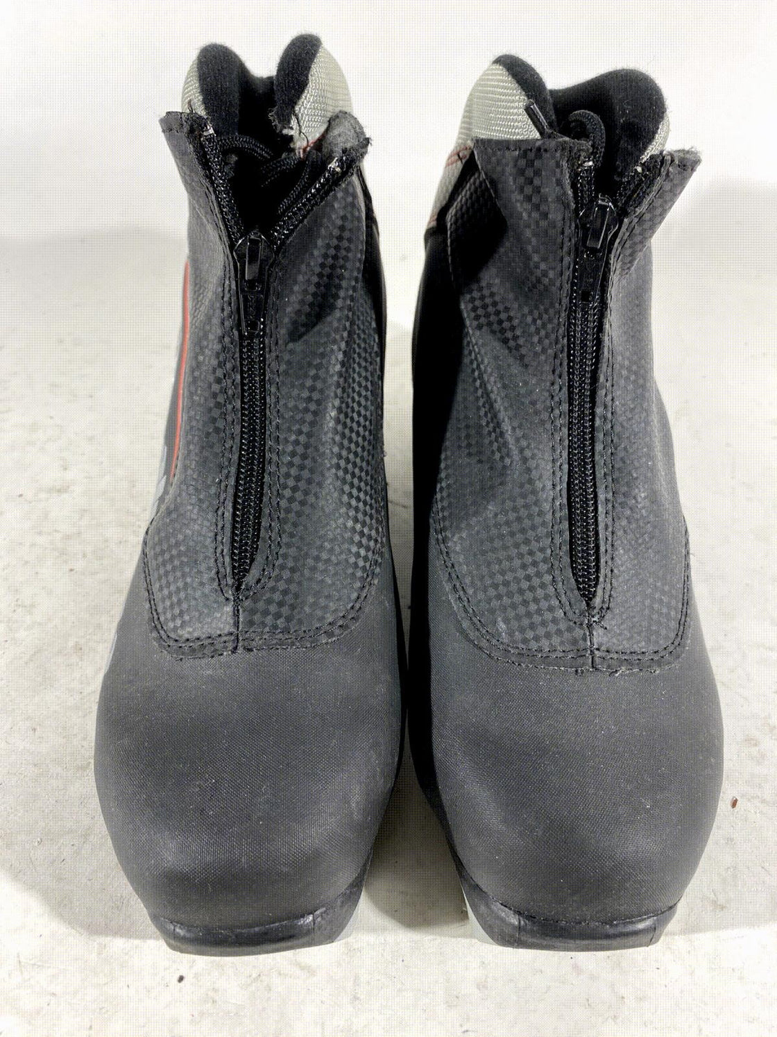 Alpina T8 Touring Nordic Cross Country Ski Boots Size EU40 US7.5 for NNN 187