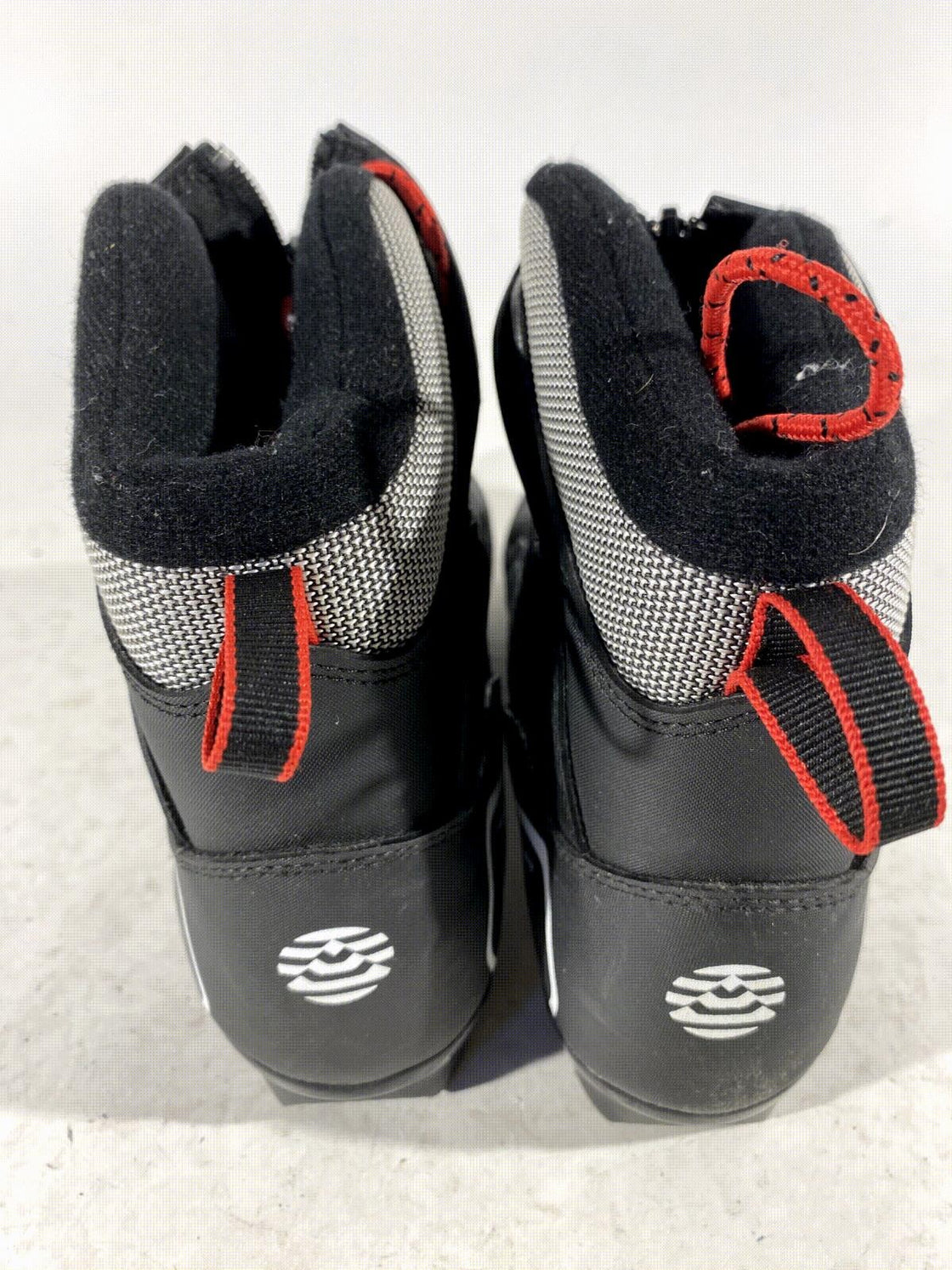 Alpina T5 Plus Nordic Cross Country Classic Ski Boots Size EU39 US7 NNN 204