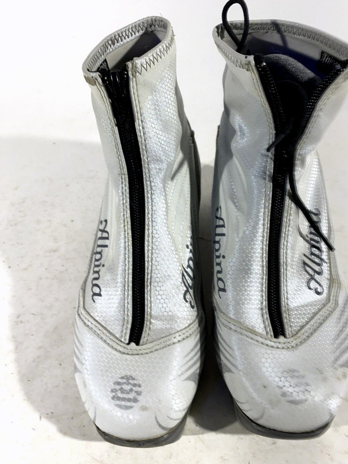 Alpina Eve20s Nordic Cross Country Classic Ski Boots Size EU37 US5 NNN 246
