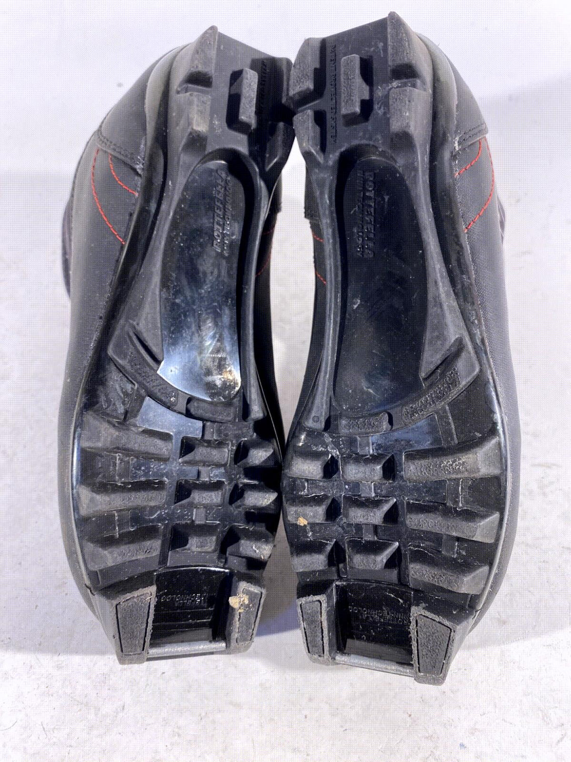 Madshus Active Nordic Cross Country Classic Ski Boots Size EU38 US6 for NNN 301
