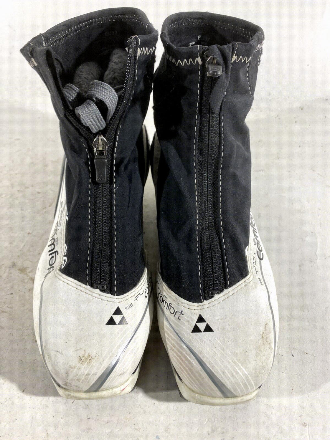 Fischer Style Comf Classic Nordic Cross Country Ski Boots Size EU37 US5 NNN 382