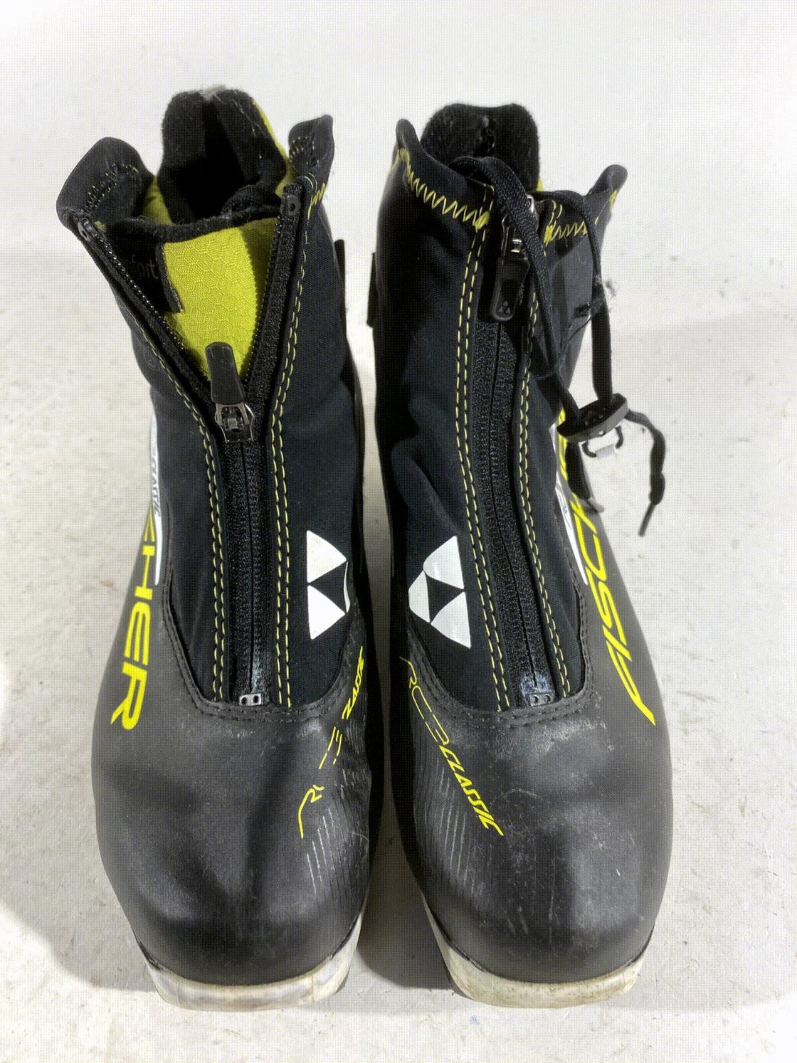 Fischer RCS Classic Nordic Cross Country Ski Boots Size EU38 US6 for NNN 386