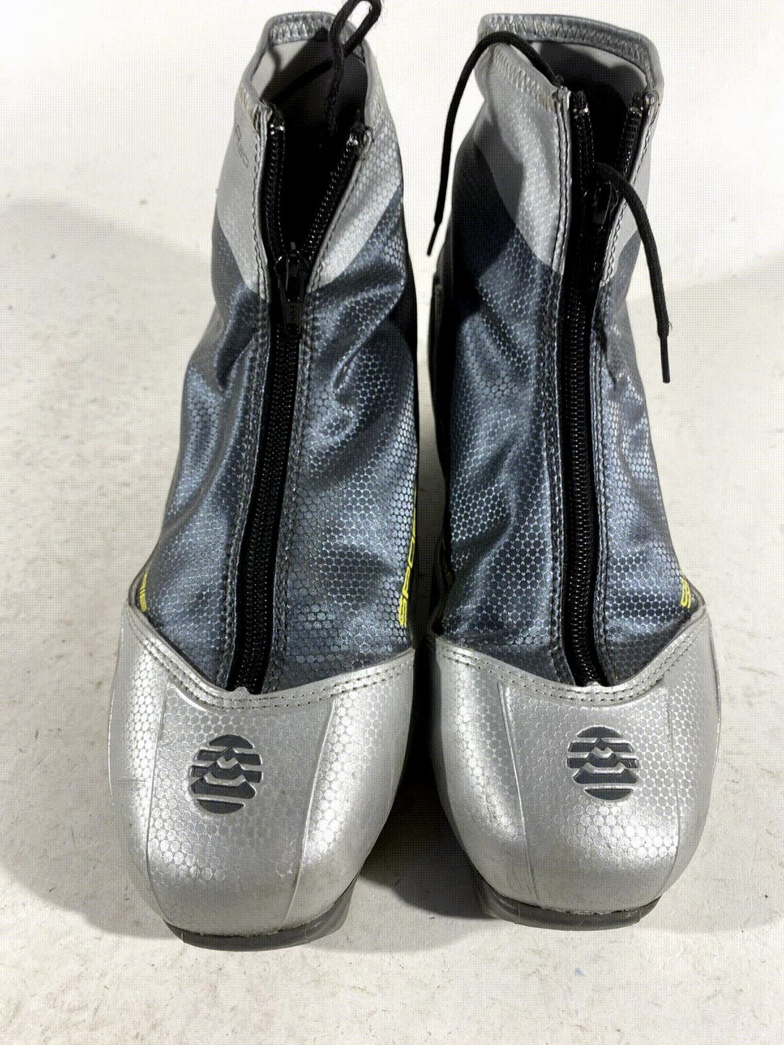 Alpina SR20 Nordic Cross Country Ski Boots Size EU42 US9 NNN bindings 367