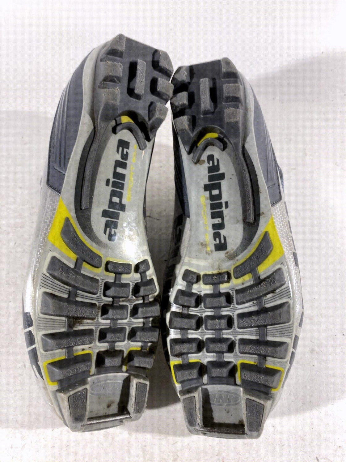 Alpina SR20 Classic Nordic Cross Country Ski Boots Size EU44 US10.5 for NNN 416